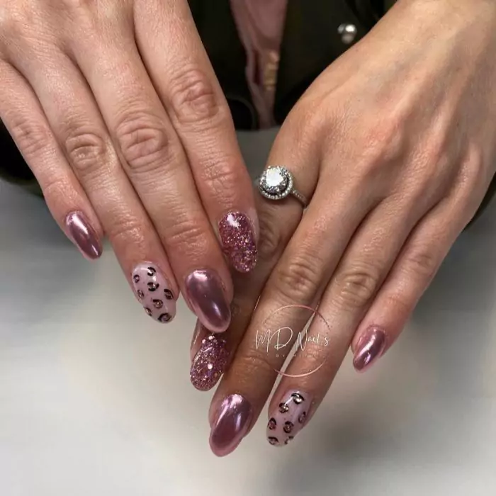 Rose Gold Oval